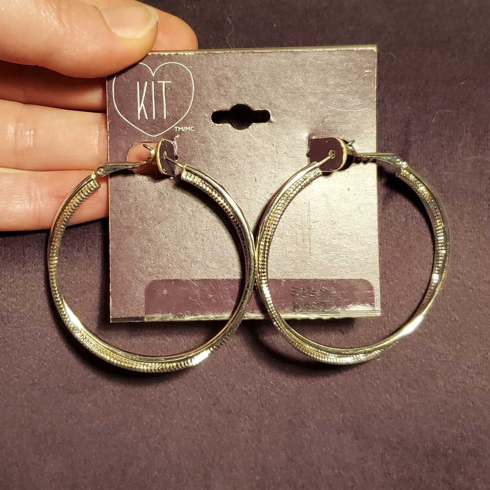 KIT Jewelery Hoop Earrings